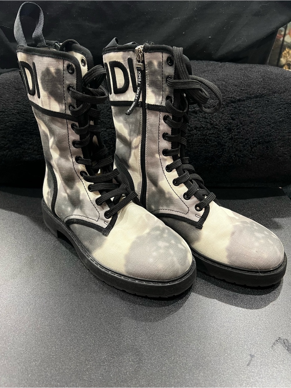 Fendi Black Grey Floral Canvas Lace Up Combat Boot Womens Size 37/US 6.5-7